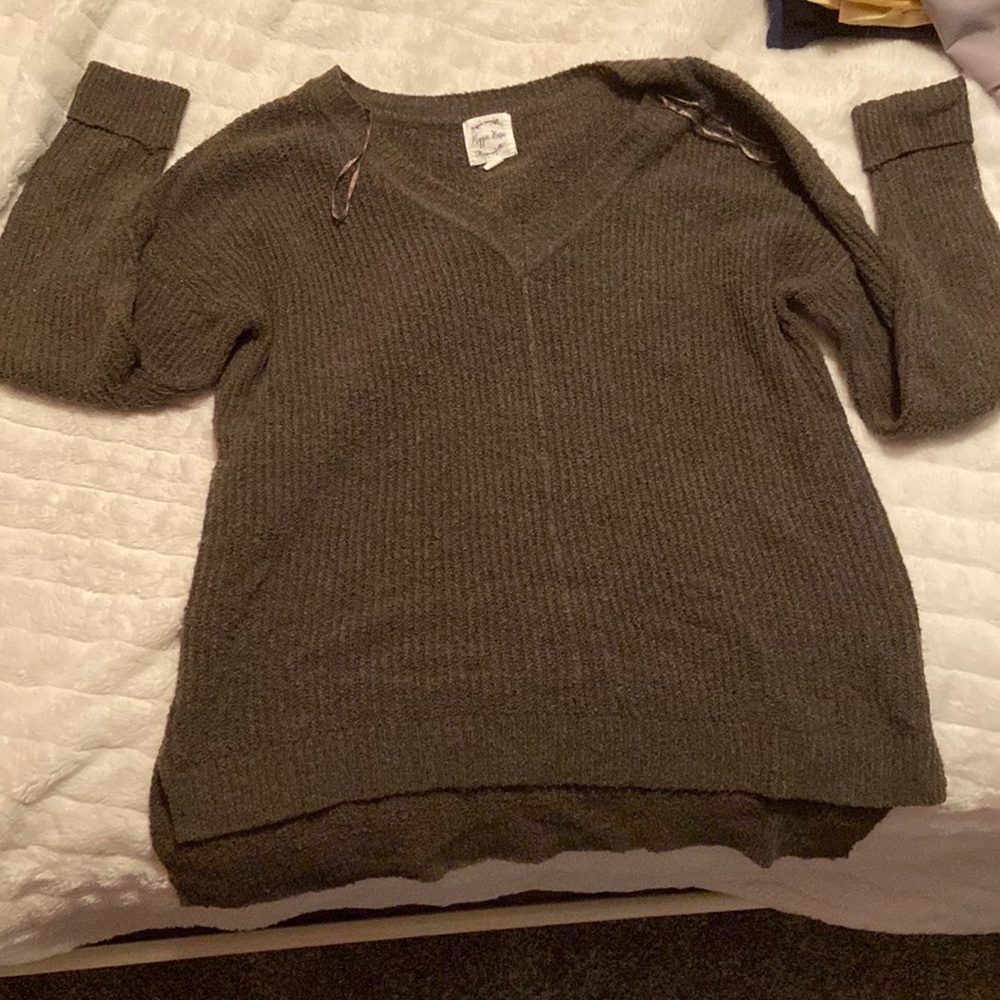 dark green sweater